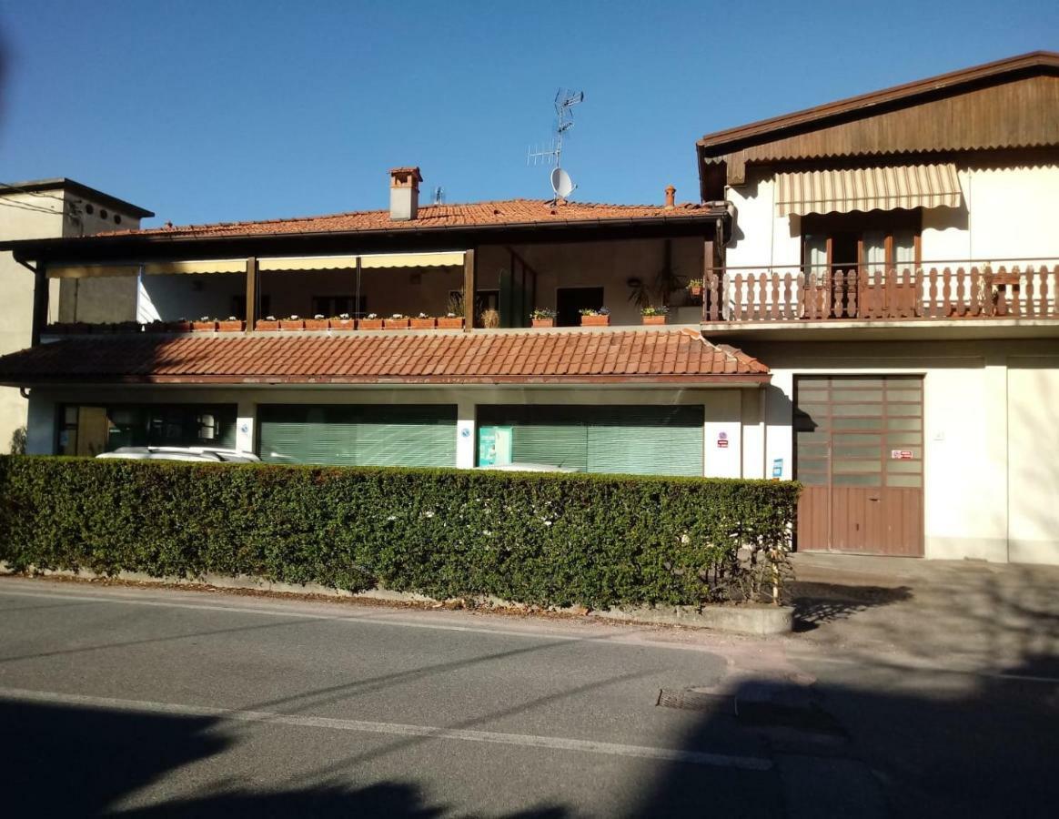 Casa Angelina Apartment Беладжо Екстериор снимка